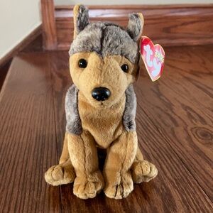TY Beanie Baby SARGE the GERMAN SHEPARD, RETIRED. SILVER STAR made 2-14-2000